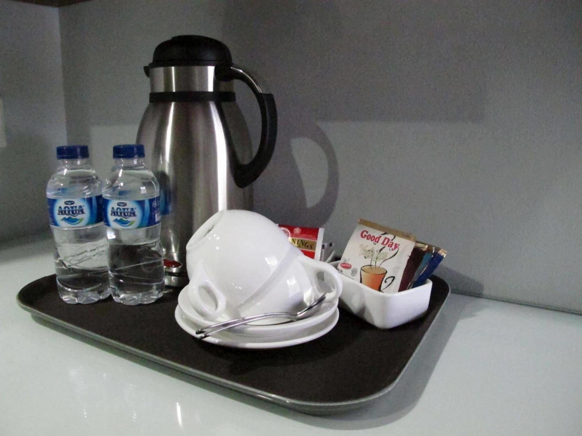 Sampit Residence Managed By Flat06 Jakarta Eksteriør billede