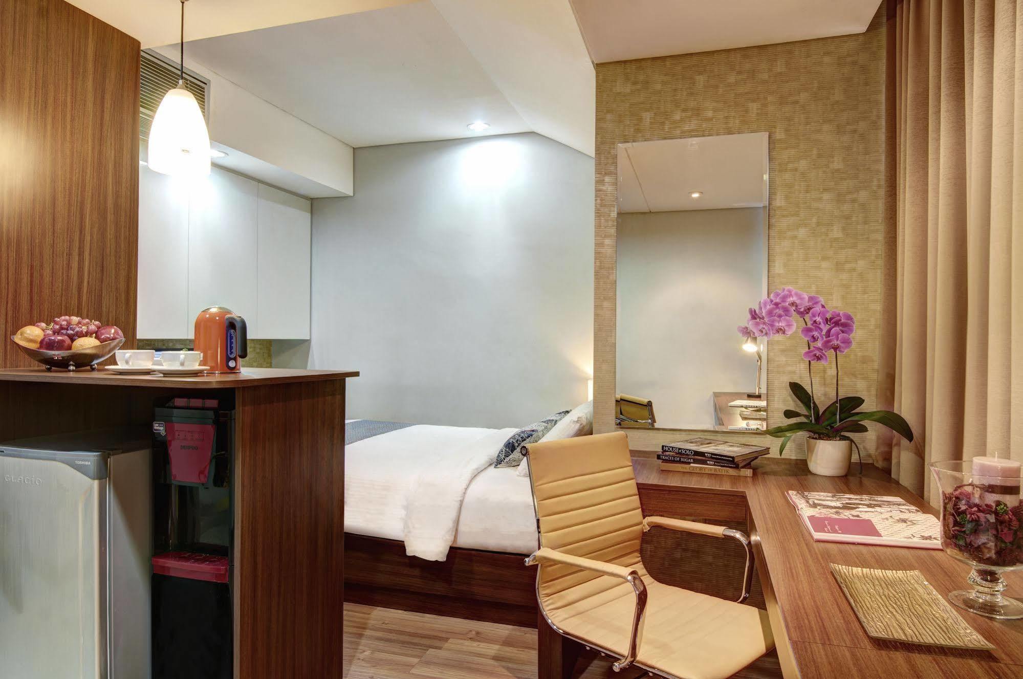 Sampit Residence Managed By Flat06 Jakarta Eksteriør billede