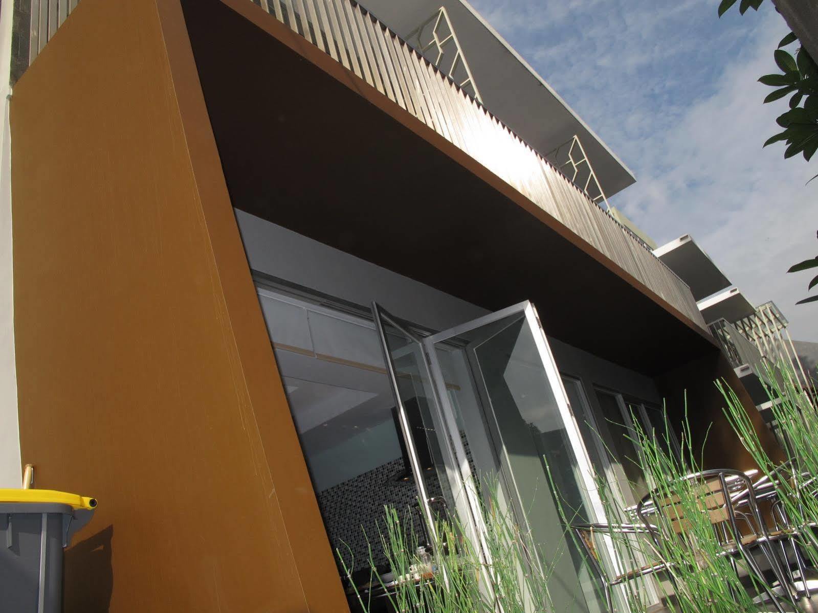 Sampit Residence Managed By Flat06 Jakarta Eksteriør billede